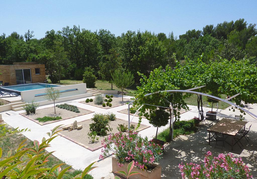 Le Mas De Pie Caud Bed & Breakfast Rognes Exterior foto
