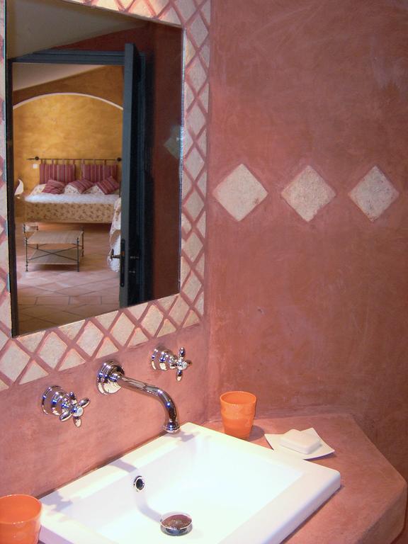 Le Mas De Pie Caud Bed & Breakfast Rognes Exterior foto